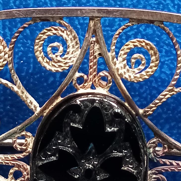 starožitná stříbrná brož, filigrán - Starožitné šperky