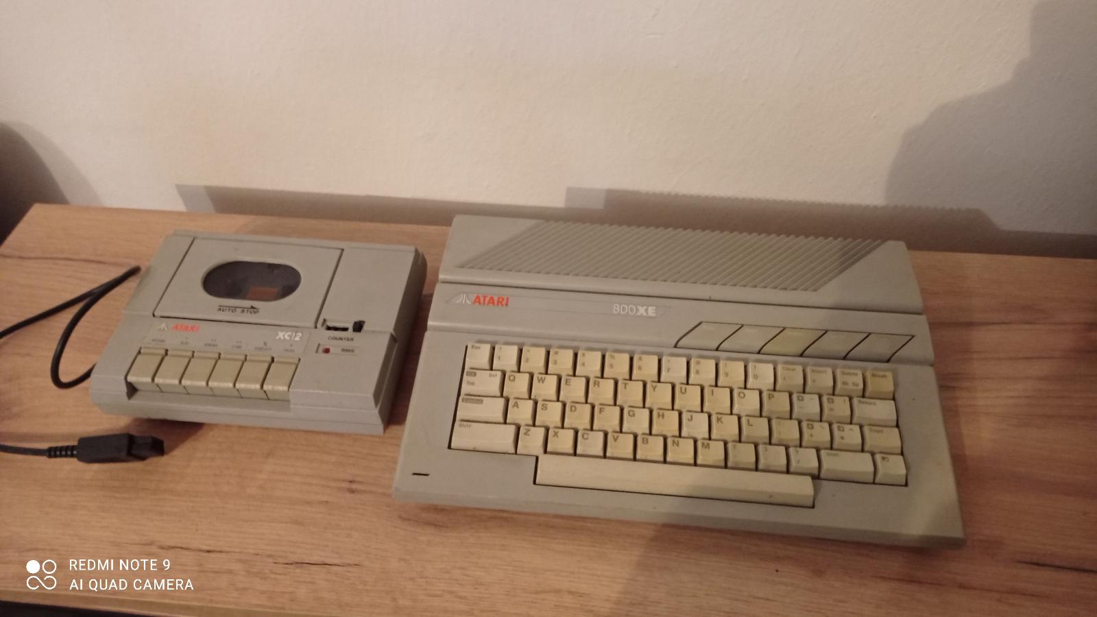Atari 800XE + Atari XC12 - Počítače a hry