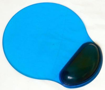 Nová gelová podložka pod myš z poloprůhledného modrého plastu