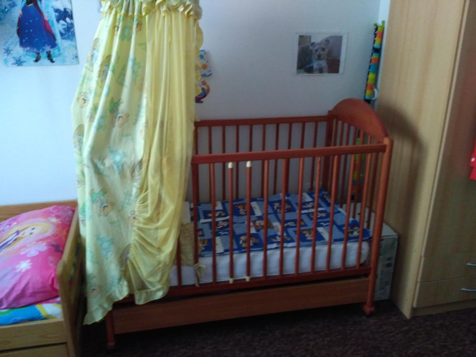 Detská postieľka so všetkým vybavením - Vybavenie pre detskú izbu
