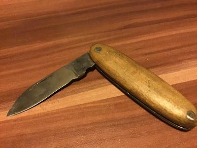 Starý kapesní nůž - Sandrik ( 50.-60.léta)