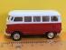 1962 Volkswagen Bus červená/biela - 1/64 6,5 cm Kinsmart + pull back - Modely automobilov