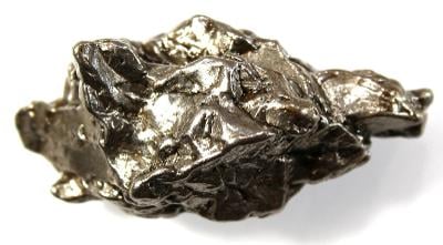 Meteorit Campo del Cielo, Argentina, 17.55 gramů, 35x16x12 mm