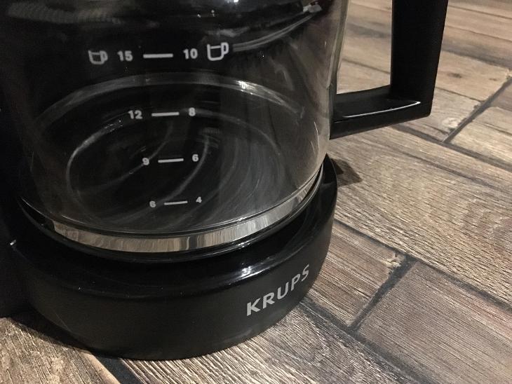 Kávovar Krups ProAroma (F30908) 1,25L, prasklý plast - Malé kuchyňské spotřebiče