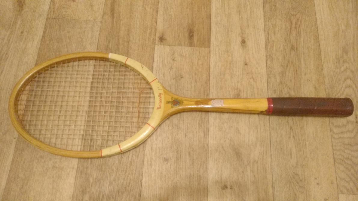Tenisobá raketa, University - Special Model, M. [DOBRÝ STAV] - Vybavenie na tenis, squash, bedminton