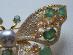 Prepychová brošňa MOTÝĽ vykladaný prírodnými smaragdmi a perlou - Starožitné šperky
