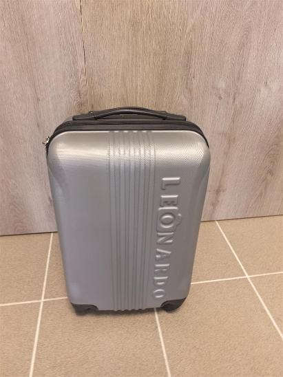 Leonardo Trolley 31 l stříbrná cestovní kufr