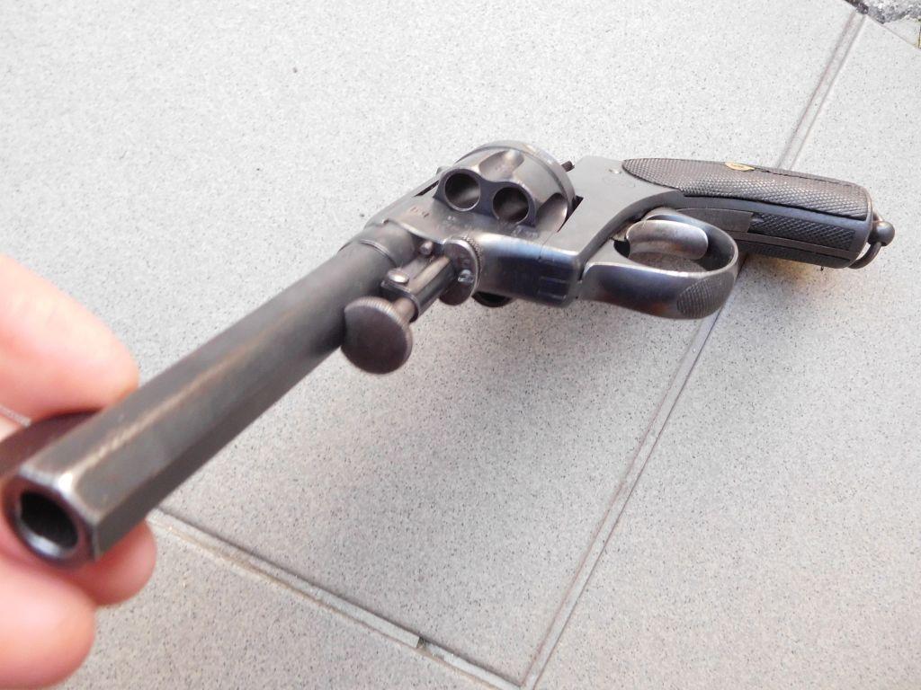 Revolver Nagant M 1878  - Sběratelské zbraně