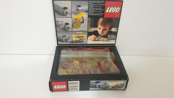 LEGO TECHNIC 8700 - Power Pack - OVLADAČ - ROK.1982 - super stav !! - LEGO