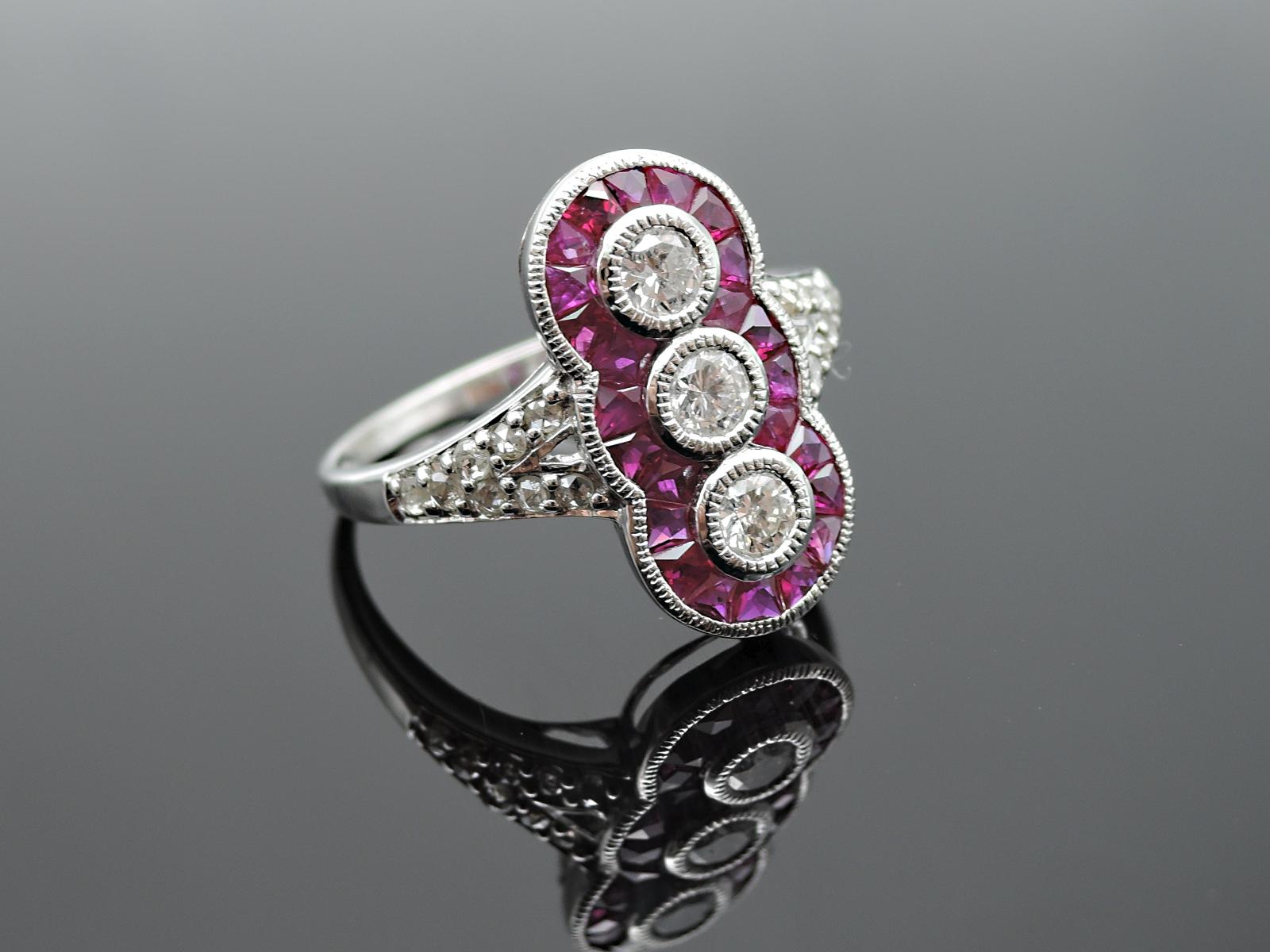 Art deco prsten- rubín, diamant/ ČGL certifikát - Starožitné šperky