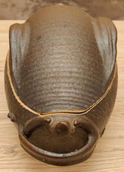 Keramický pekáč na kachnu se dvěma nádobami na sádlo