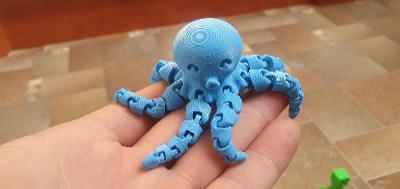 Chobotnice z druhého patra. Flexibilní hračka i do vody. 3D tisk
