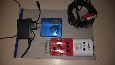 prodám minidisk/minidisc  Walkman SONY MZ-R501 + 10 ks minidisc nosičů