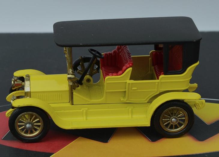 Y5-C/2 PEUGEOT 1907 - žlutý + box F - Modely automobilů