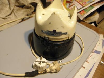 Starý retro mixer Eta robot 