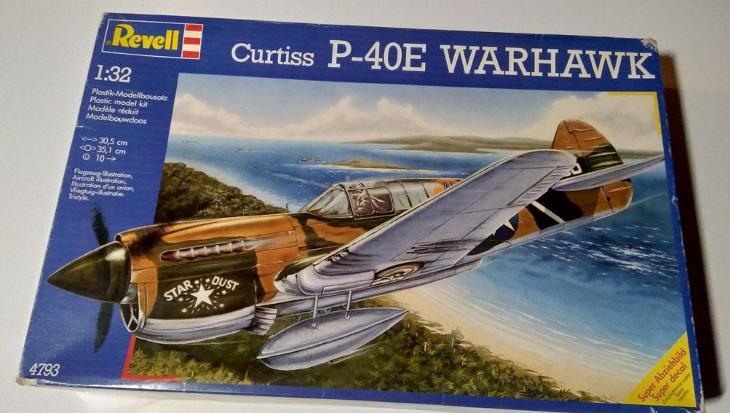 Revell 1/32 P-40E Warhawk-