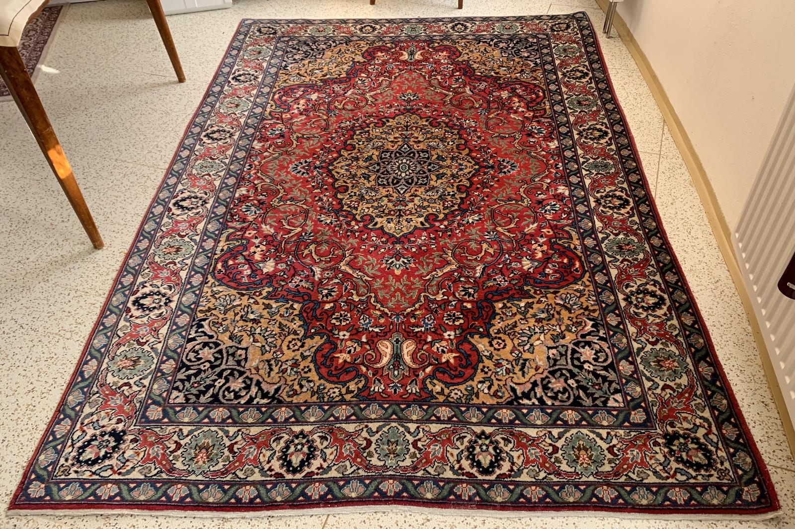 Perský koberec 170 x 260 cm, pěkný, čistý - Starožitnosti a umění