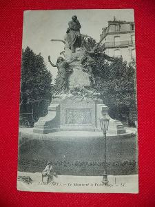 STARÝ POHLED MALÝ FORMÁT - CARTE POSTALE PARIS LE MONUMENT VICTOR HUGO