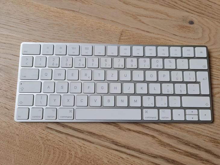 Apple Magic Keyboard - česká - Příslušenství k PC