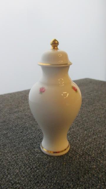 J. Miniaturní vázička urnička  10,5 cm