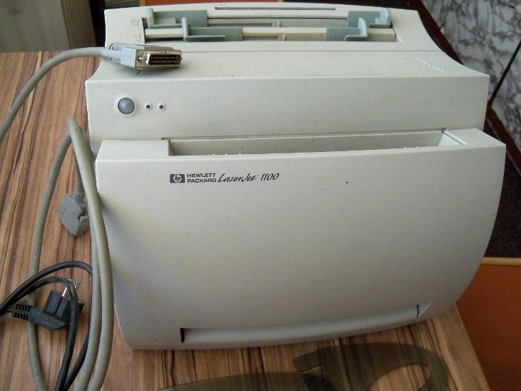 Laserová tiskárna - Příslušenství k PC