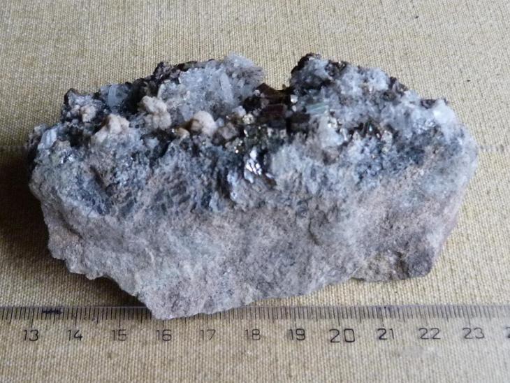 GALENIT, KŘIŠŤÁL, CHALKOPYRIT-Bulharsko-Madan-270g - Minerály a zkameněliny