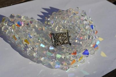 Retro broušený duhový náhrdelník, masivní
