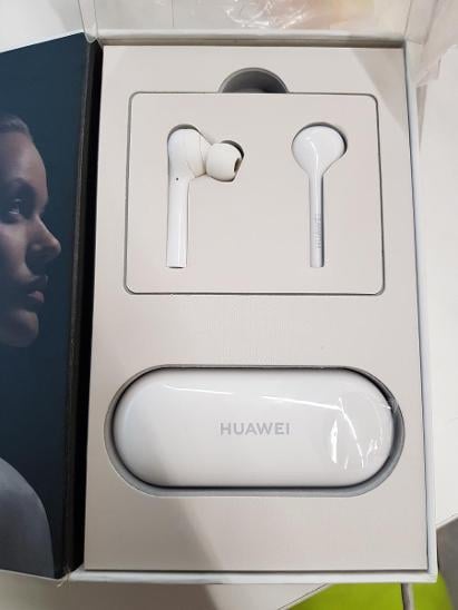 Bezdrátová sluchátka Huawei FreeBuds Wireless Earphones White - TV, audio, video