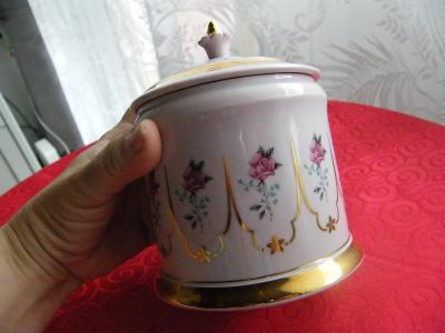 VELKÁ DÓZA orig.růžový porcelán CHODOV motiv růže zlaceno 24K gold