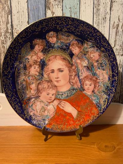 Krásný obrazový talíř, značený - Porcelán