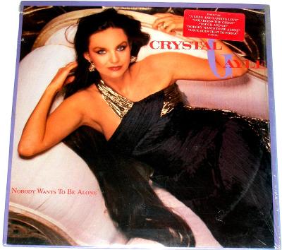 LP CRYSTAL GAYLE (sestra Loretty Lynn) :NOBODY WANTS TO BE ALONE, NM  