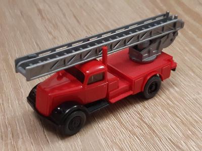 H0 (1/87) - OPEL Blitz hasičský žebřík