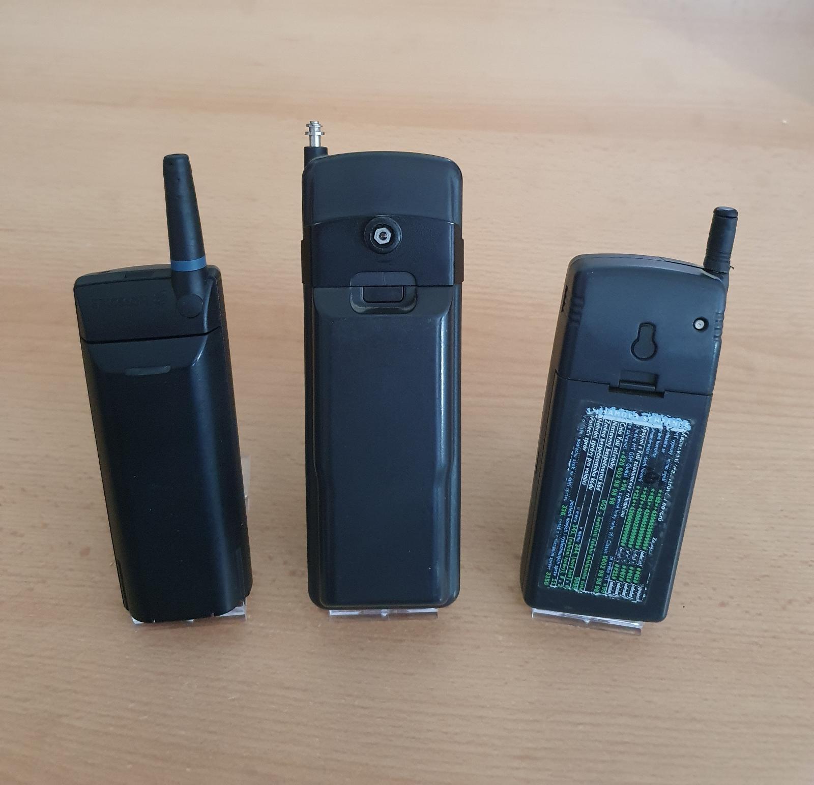 Mobilní telefony 3x Retro Ericsson, Nokia a Dancal - Mobily a chytrá elektronika
