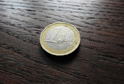 Unikátní 1 Euro mince, chybí písmeno E, pouze 2 ks na světě