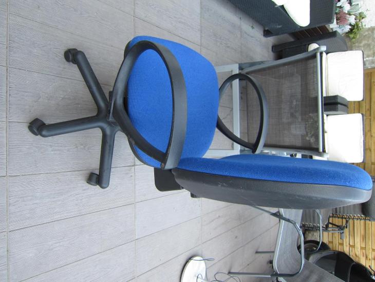 Židle kancelářská Stronger Germany/křeslo/Nosnost 100 kg/ Váha 9 kg - Pracovna