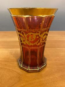 Biedermeier sklenice z čirého a rosalinového skla, rok cca 1840, výška