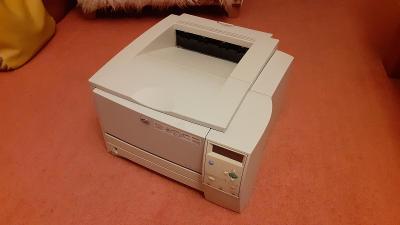 laserová tiskárna HP LaserJet 2300dn