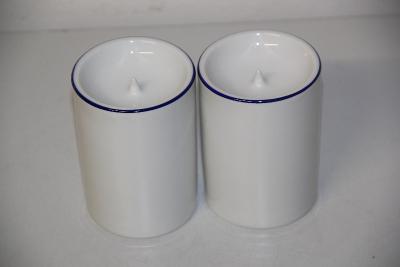 Párové porcelánové svícny