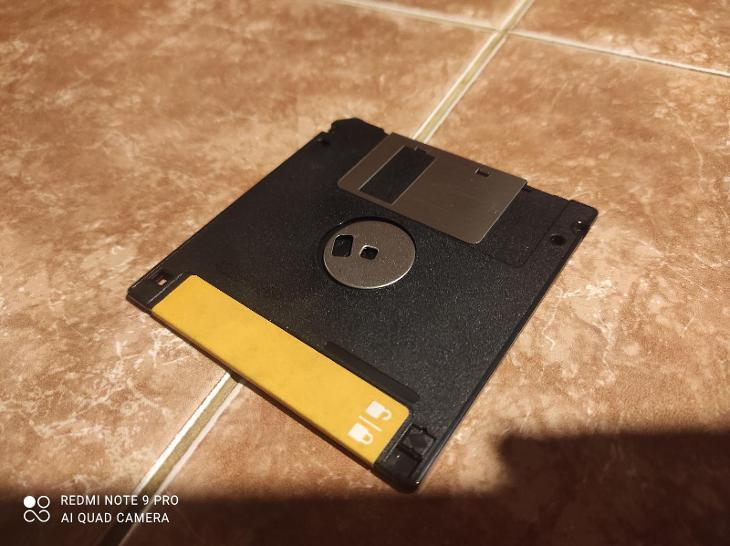 Stará disketa 
