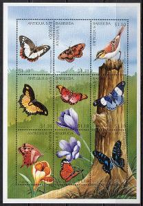 Antigua a Barbuda-Motýli 1994**  Mi.Klb.2484-2492 / 7,50 €