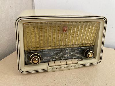Staré krásné radio Philips typ 63U - top stav