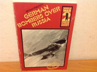 WORLD WAR - German Bombers Over Russia - číslo 8