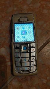 Mobilní telefon Nokia 6230i stříbrný