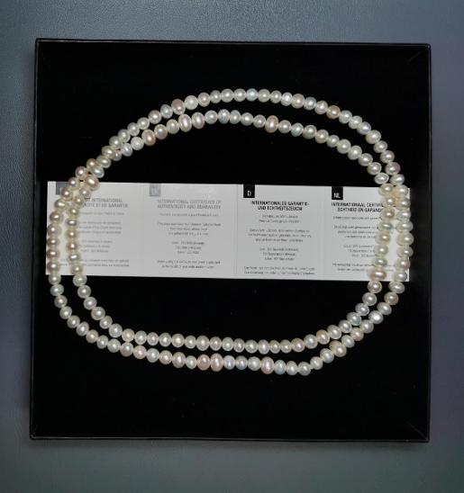 Perlovy náhrdelník 80cm, 4-5mm. PC: 2200 Kč. (KS3250) - Šperky a hodinky