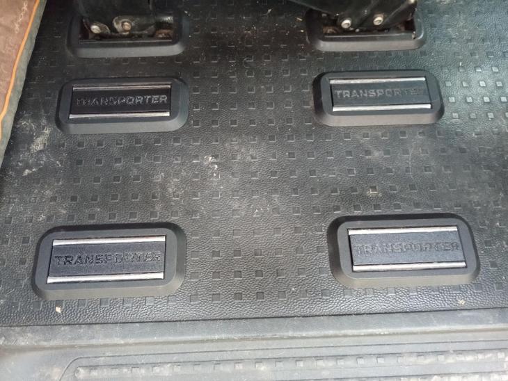 Rámčeky k držiakom sedačiek VW T5, T6 - Auto-moto