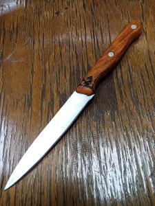 Obyčejný kuchyňský nůž 23 cm