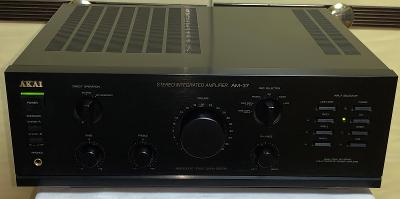 AKAI AM-37 Stereo Integrated Amplifier / 90W - 4Ohm (Japan) 