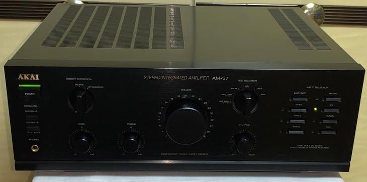 AKAI AM-37 Stereo Integrated Amplifier / 90W - 4Ohm (Japan)  - TV, audio, video