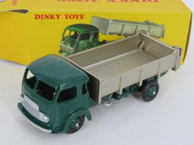 Benne Basculante Simca Cargo DINKY Mattel Made in Chinaccca 1:50