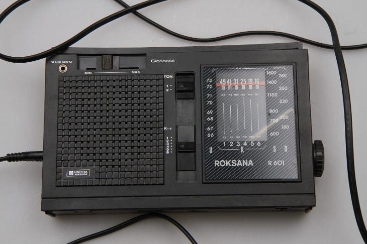 staré radio roksana R601